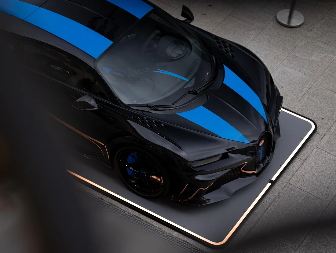 Collector automobile presented on a Fahrengold CarPad